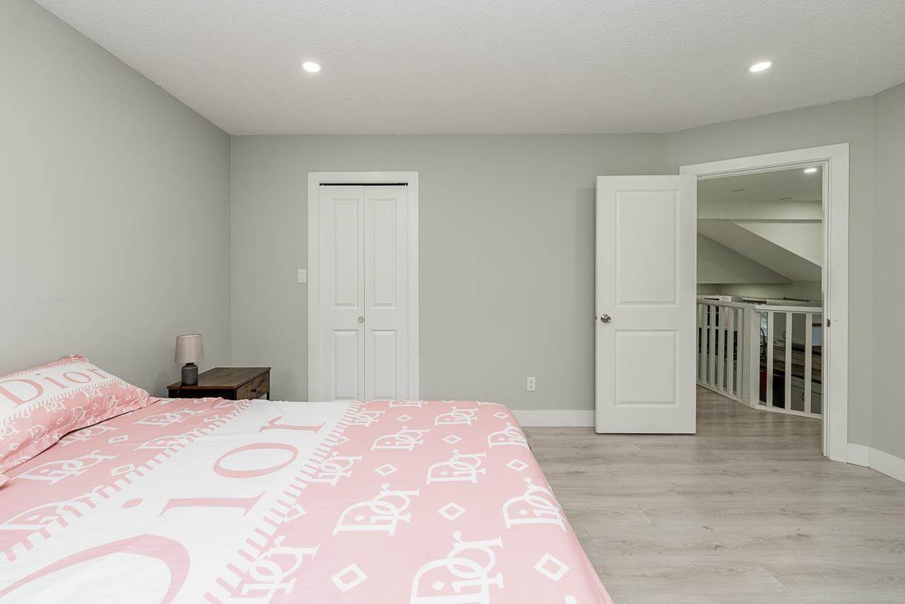 8330 Sheaves Road, Delta, British Columbia  V4C 3X1 - Photo 16 - R3109909