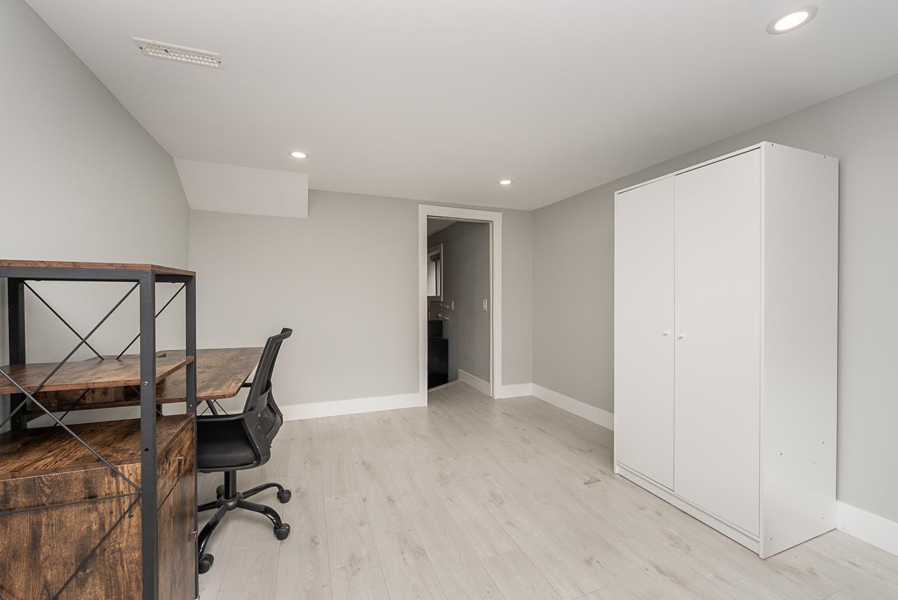 8330 Sheaves Road, Delta, British Columbia  V4C 3X1 - Photo 24 - R3109909