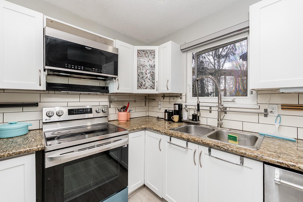 8330 Sheaves Road, Delta, British Columbia  V4C 3X1 - Photo 8 - R3109909