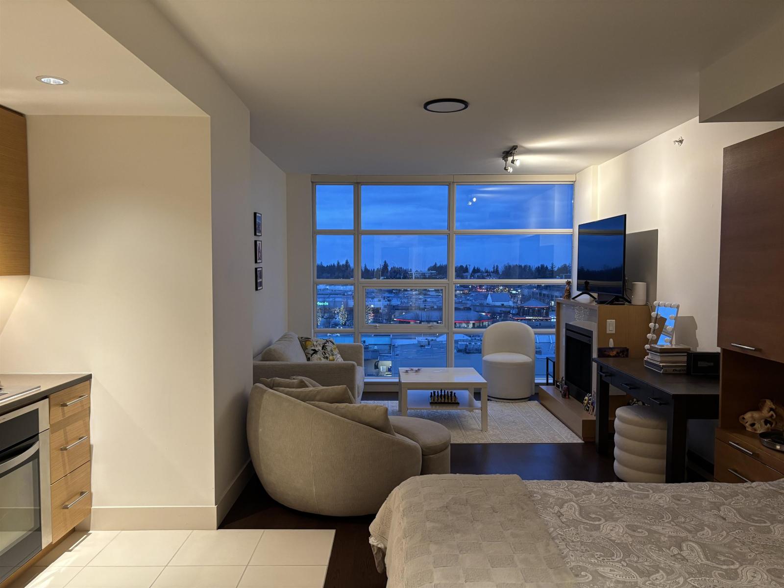 905 15152 Russell Avenue, White Rock, British Columbia V4B 0A3 - Photo 7 - R3109820