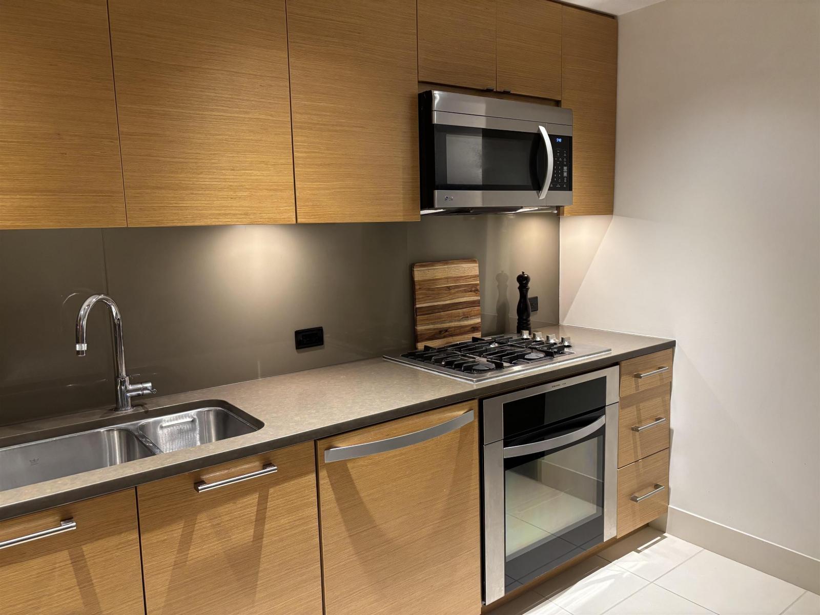 905 15152 Russell Avenue, White Rock, British Columbia V4B 0A3 - Photo 18 - R3109820