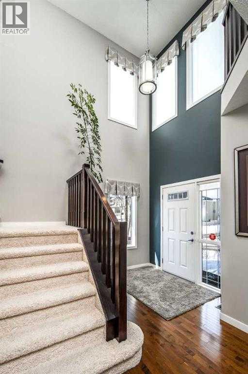 5 Panatella Square Nw, Calgary, Alberta  T3K 0T4 - Photo 3 - A2290485