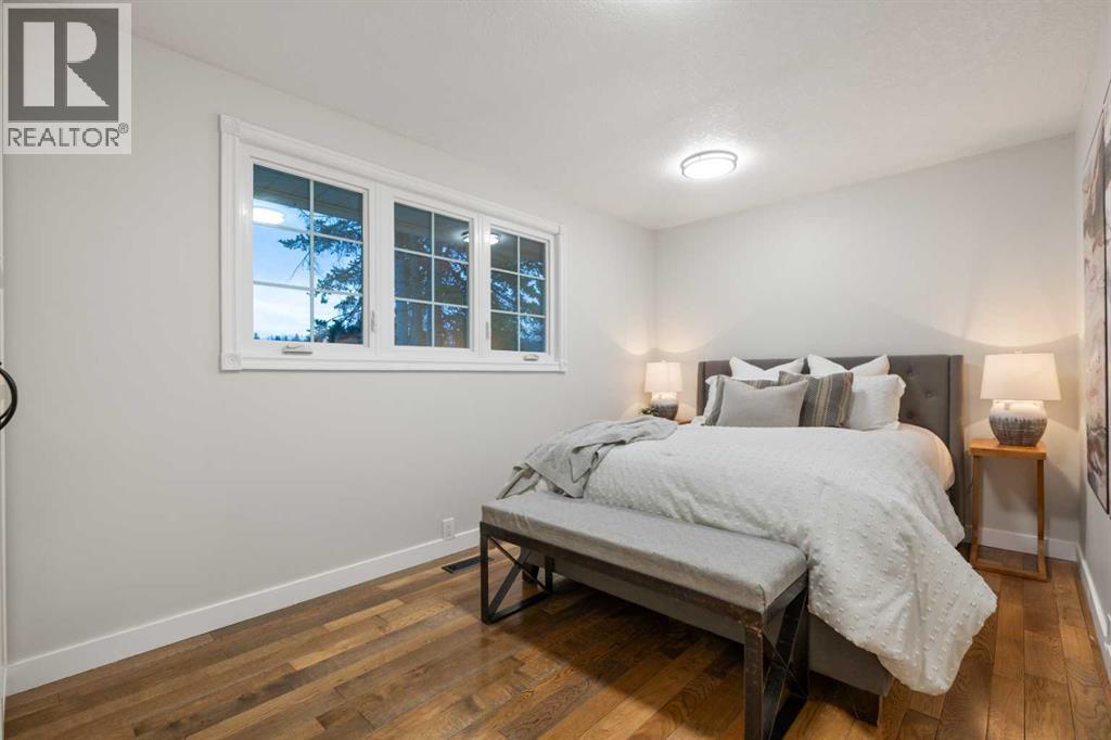 1428 Lake Michigan Crescent SE, Calgary, Alberta  T2J 3G1 - Photo 17 - A2298827