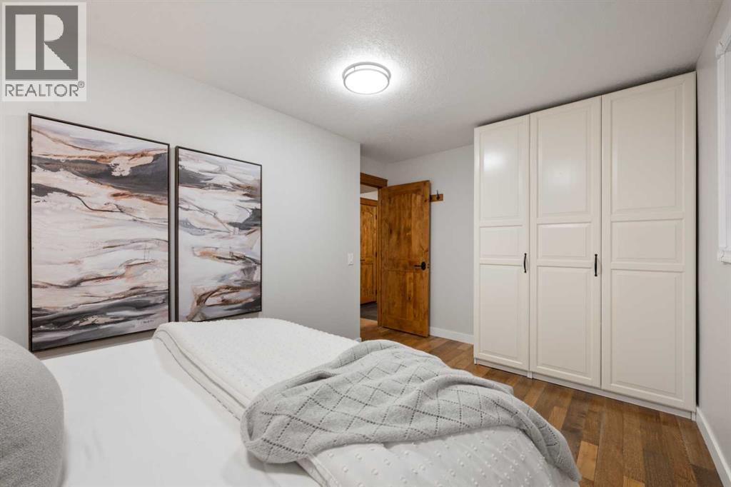 1428 Lake Michigan Crescent SE, Calgary, Alberta  T2J 3G1 - Photo 18 - A2298827