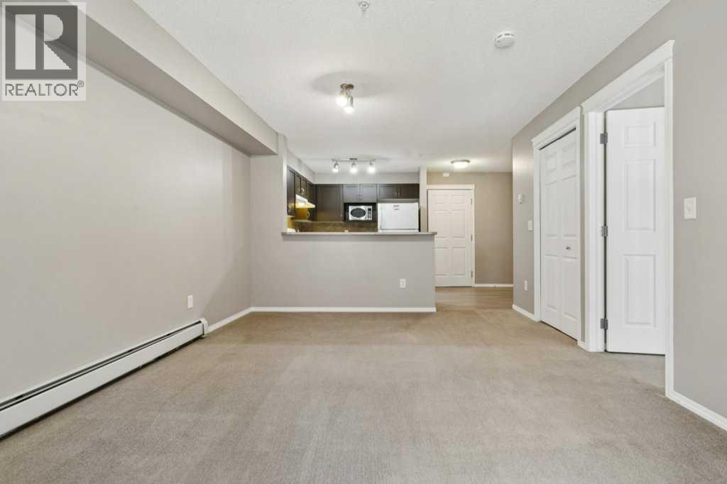 9216, 70 Panamount Drive NW, Calgary, Alberta  T3K 6G8 - Photo 7 - A2300909