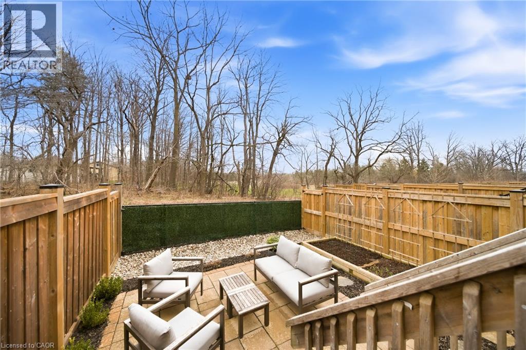 230 Avonsyde Boulevard Unit# 31, Waterdown, Ontario  L8B 1T9 - Photo 46 - 40819714