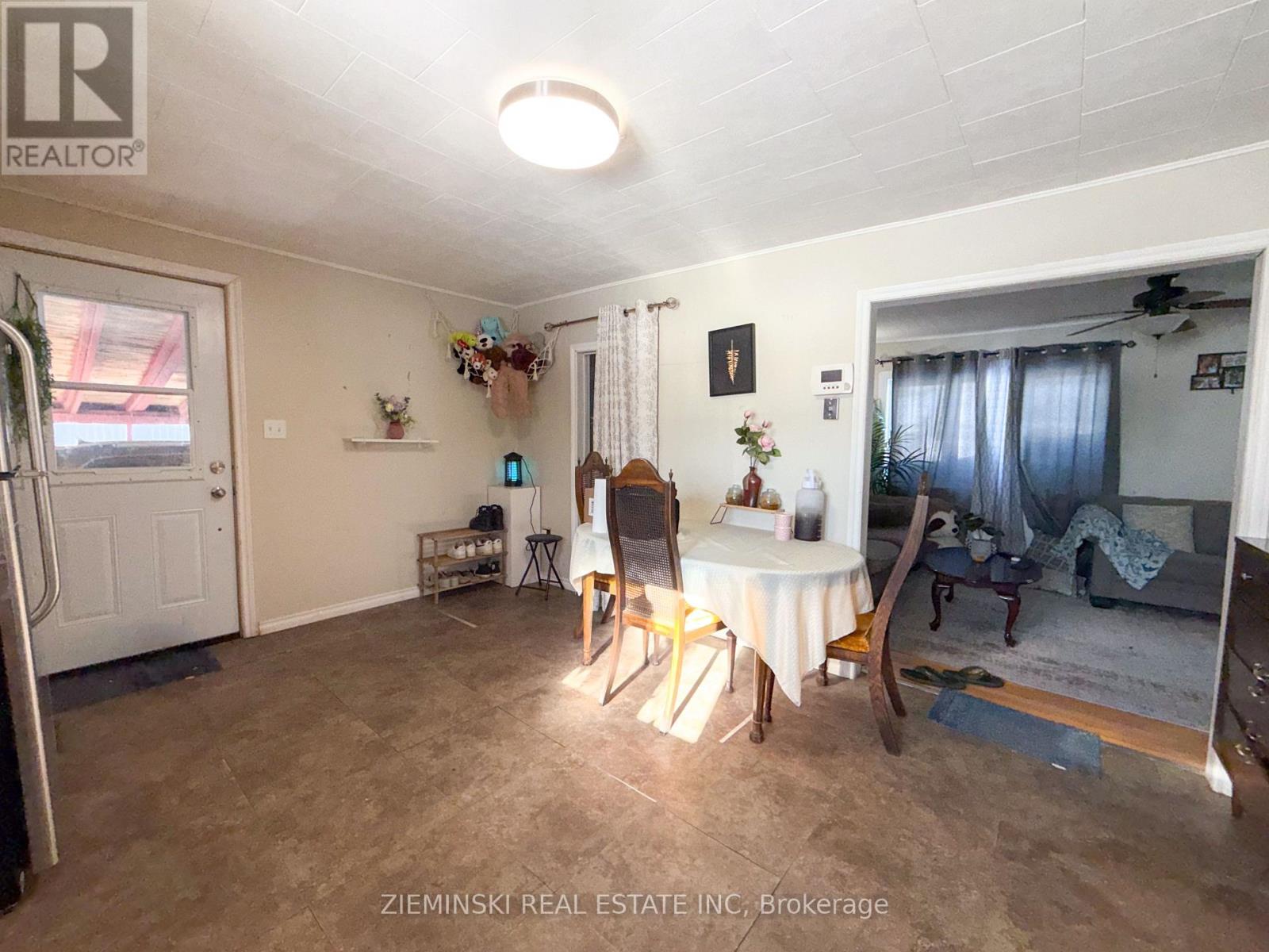 963 Victoria Road, Iroquois Falls, Ontario  P0K 1E0 - Photo 6 - T12985788