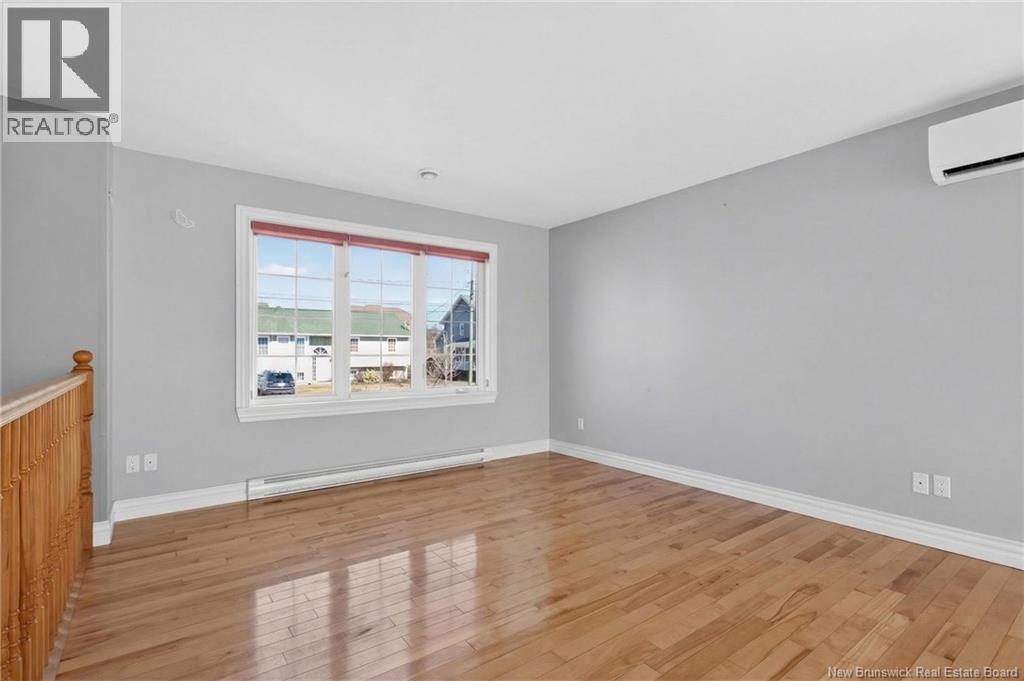 94 Falcon, Moncton, New Brunswick  E1G 0H7 - Photo 8 - NB134631