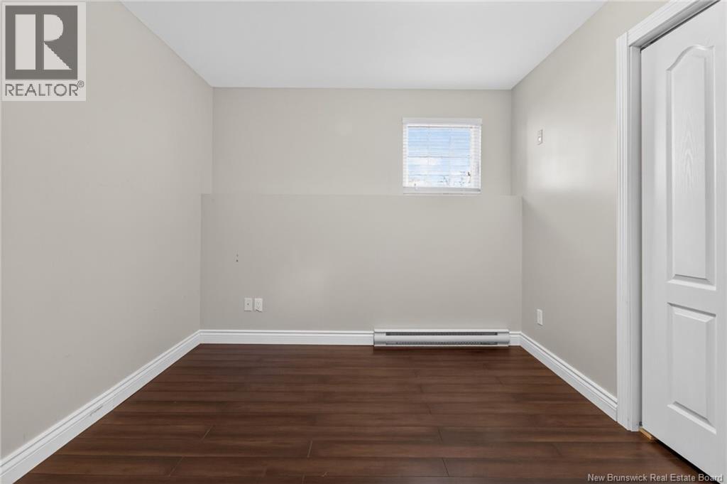 94 Falcon, Moncton, New Brunswick  E1G 0H7 - Photo 27 - NB134631