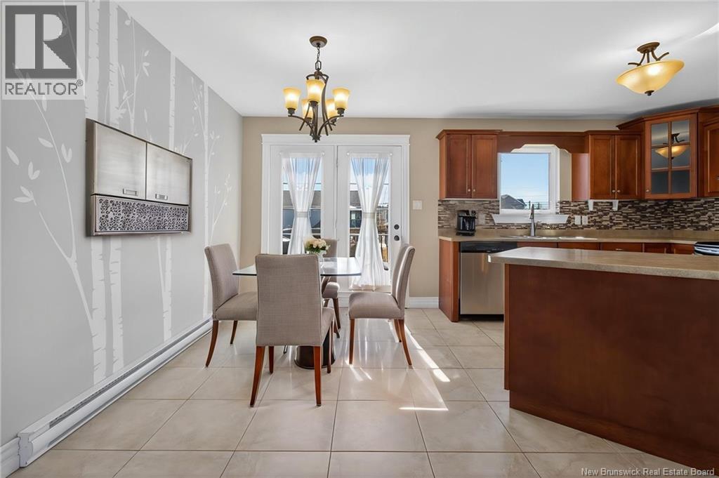 94 Falcon, Moncton, New Brunswick  E1G 0H7 - Photo 9 - NB134631