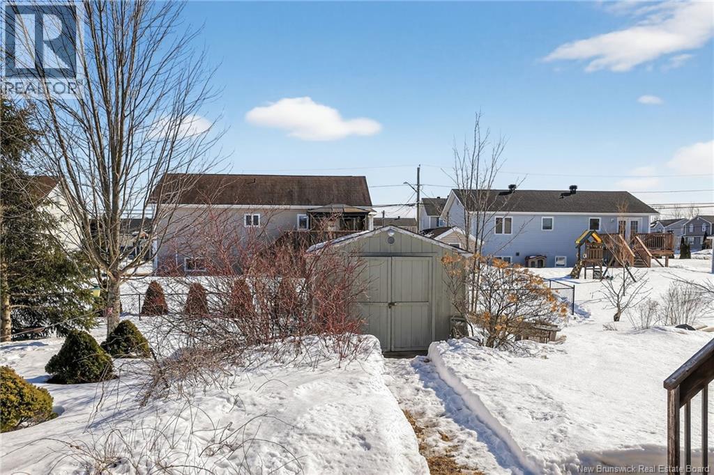 94 Falcon, Moncton, New Brunswick  E1G 0H7 - Photo 4 - NB134631