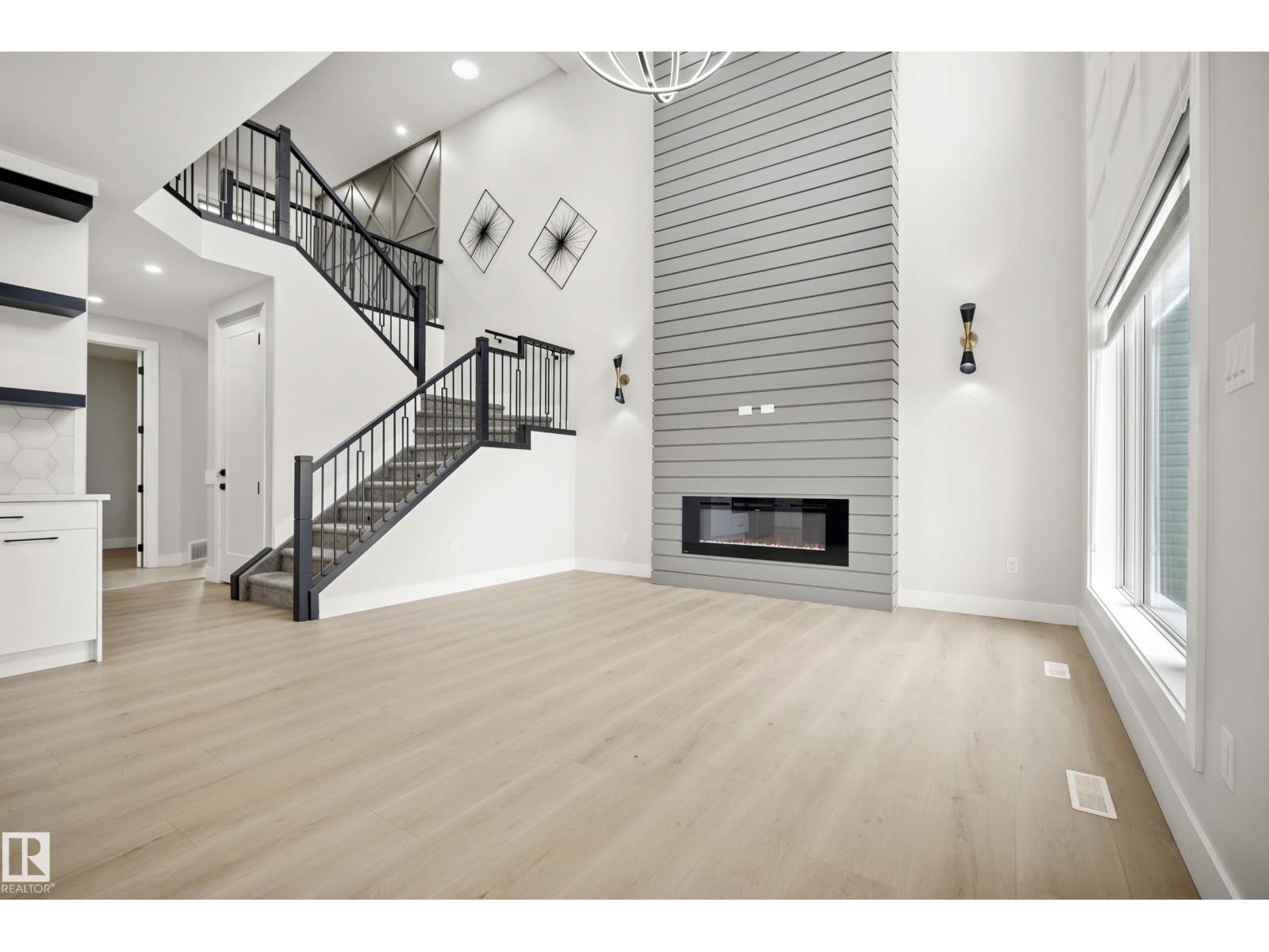 15031 10 St NW, Edmonton, Alberta  T5Y 4C8 - Photo 13 - E4481526