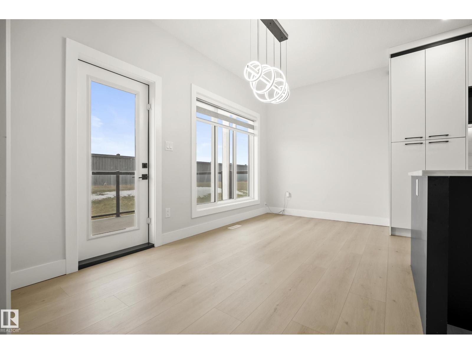 15031 10 St NW, Edmonton, Alberta  T5Y 4C8 - Photo 33 - E4481526