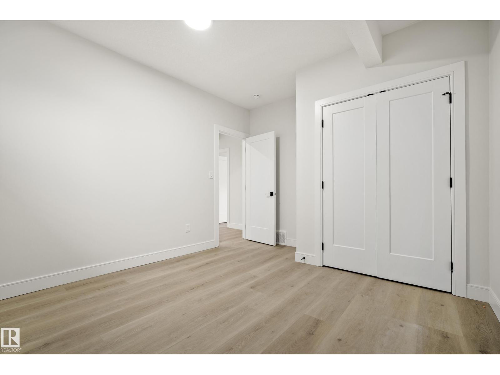 15031 10 St NW, Edmonton, Alberta  T5Y 4C8 - Photo 21 - E4481526