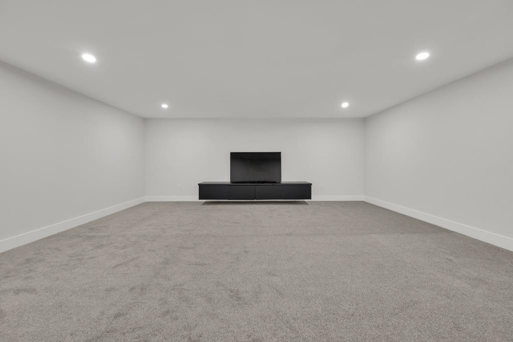 3272 Quail Court, Abbotsford, British Columbia  V2T 6N1 - Photo 19 - R3107038