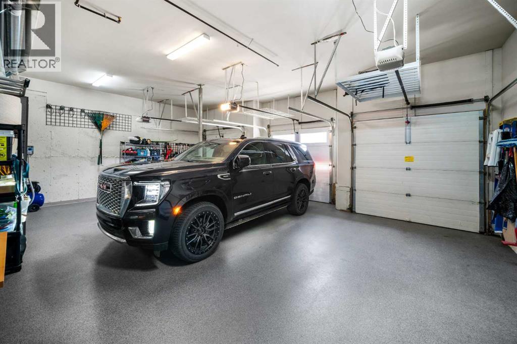 23 Spring Willow Way SW, Calgary, Alberta  T3H 5Z3 - Photo 38 - A2298924