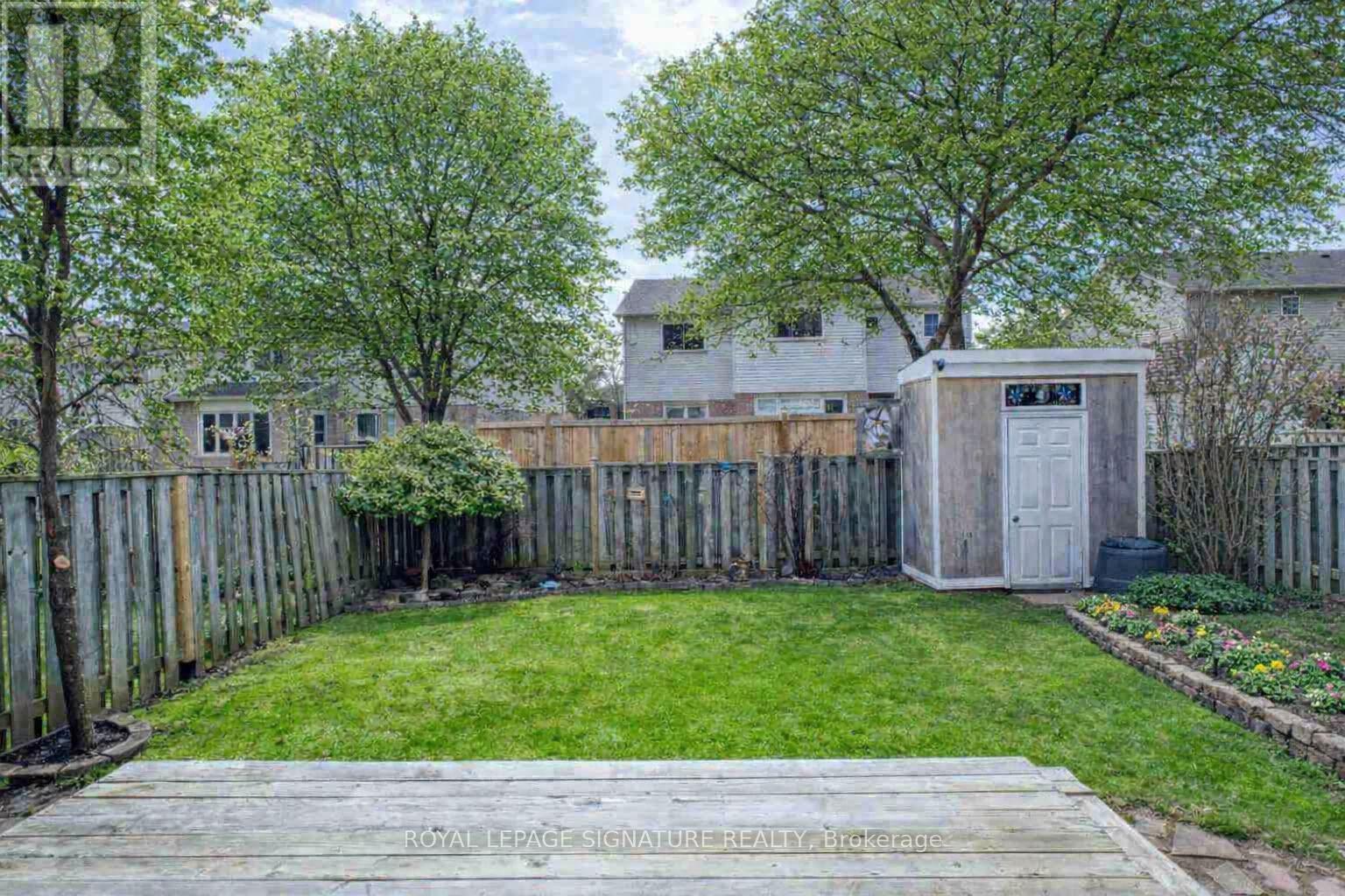 6448 Colebrook Crescent, Mississauga, Ontario  L5N 3E4 - Photo 27 - W12981494