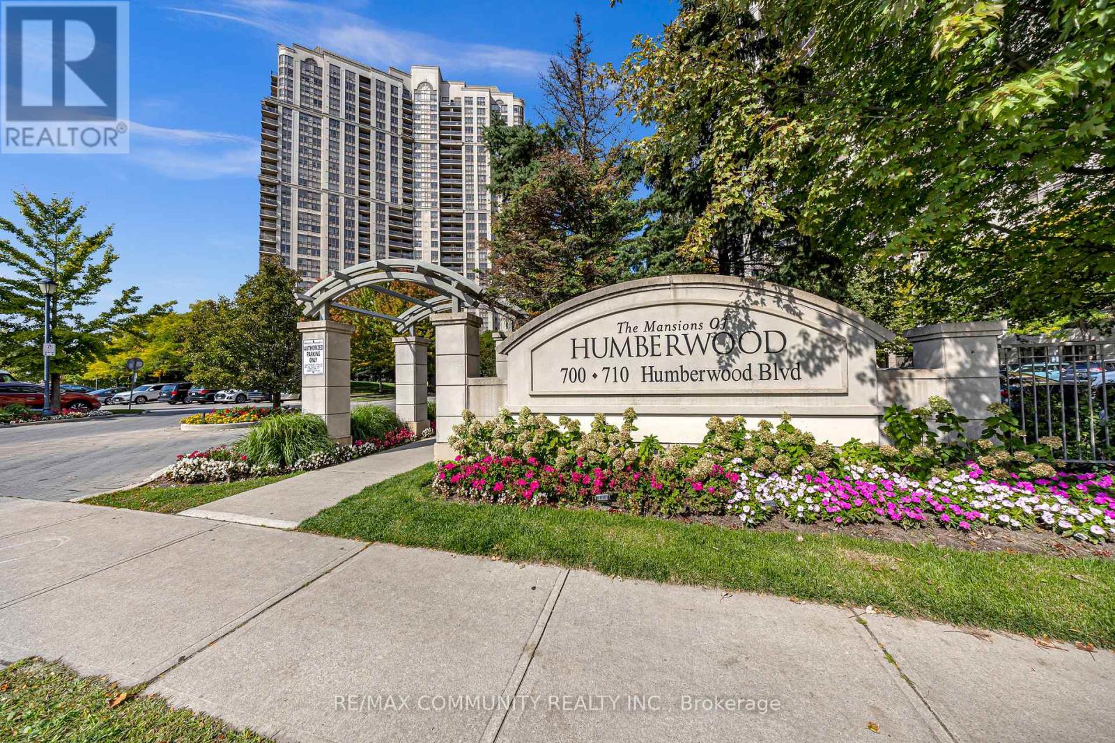 2808 - 710 Humberwood Boulevard, Toronto, Ontario  M9W 7J5 - Photo 2 - W12984396