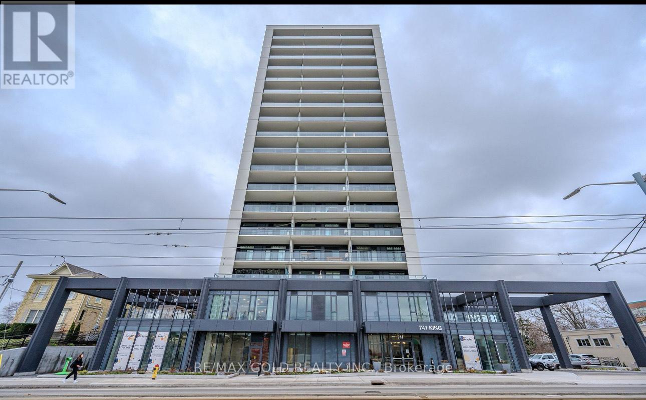 1302 - 741 King Street, Kitchener, Ontario  N2G 0E9 - Photo 2 - X12984482
