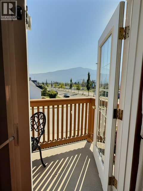 800 Connaught Drive, Jasper, Alberta  T0E 1E0 - Photo 5 - A2252150