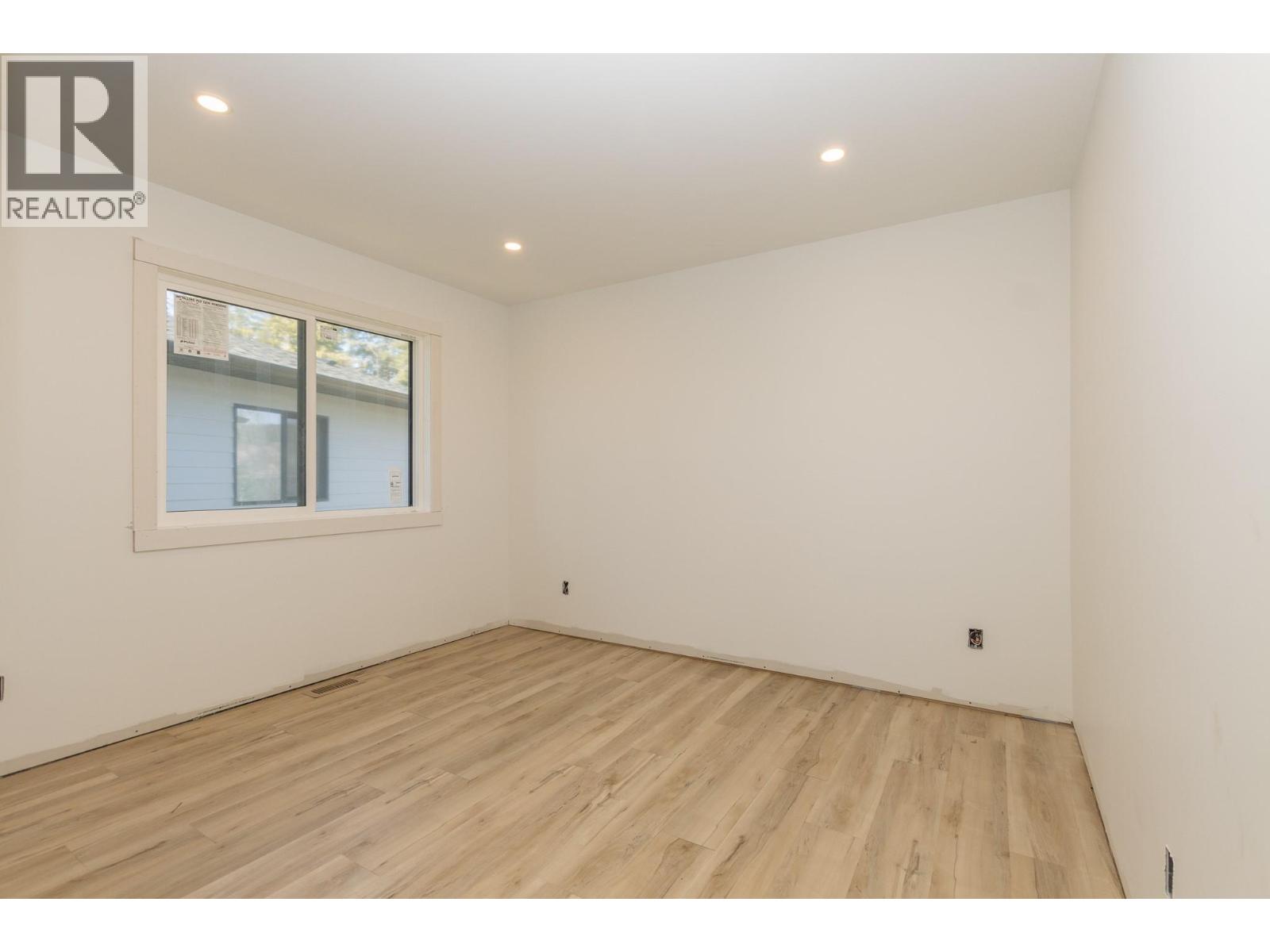 1500 21 Street Ne, Salmon Arm, British Columbia  V1E 0G8 - Photo 10 - 10370648