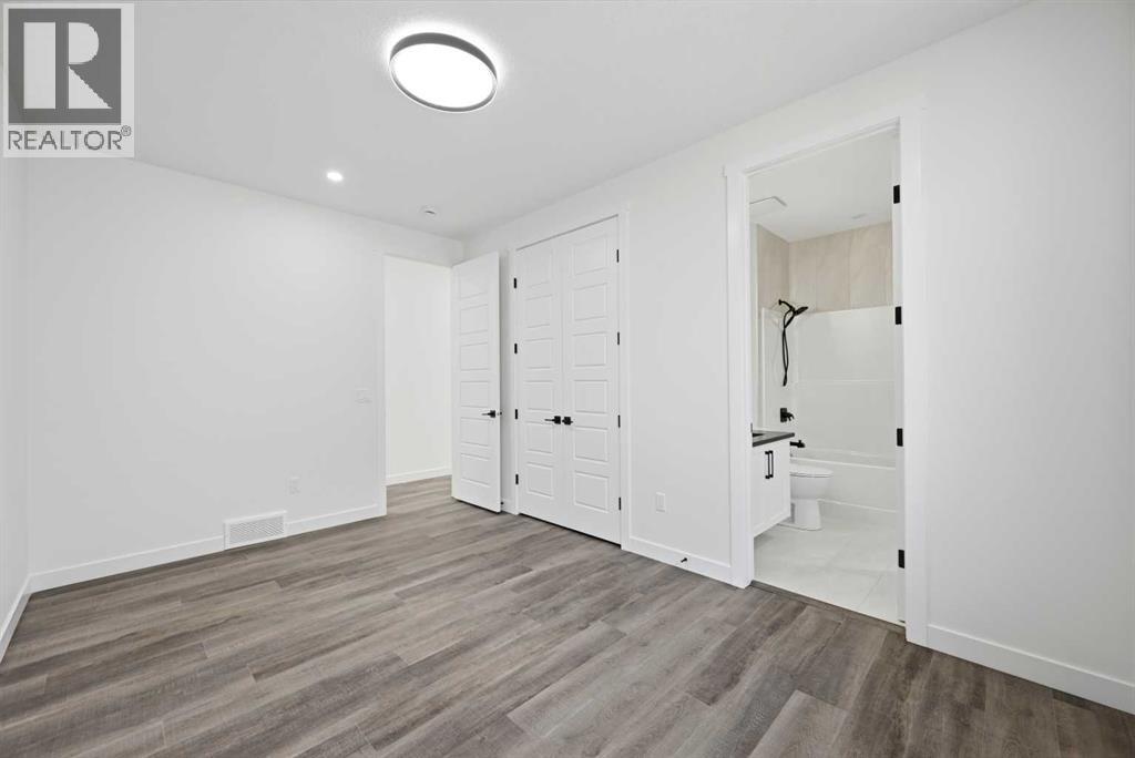 115 Chelsea Channel, Chestermere, Alberta  T1X 2T1 - Photo 33 - A2298972