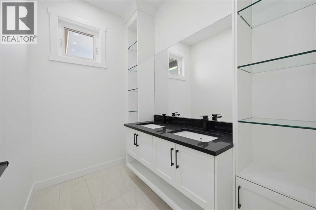 115 Chelsea Channel, Chestermere, Alberta  T1X 2T1 - Photo 37 - A2298972