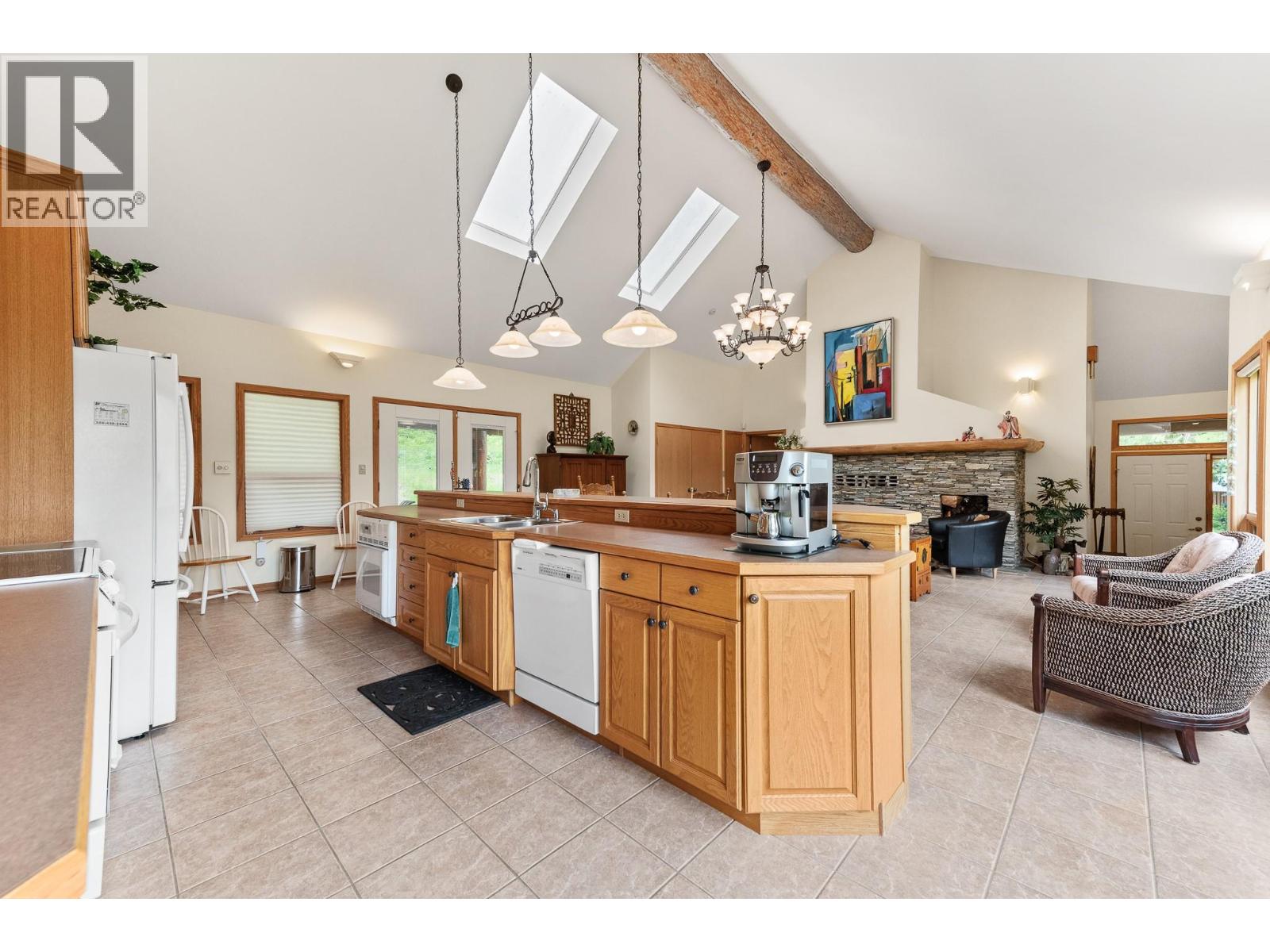 16749 Crawford Creek Road, Crawford Bay, British Columbia  V0B 1E0 - Photo 22 - 10382920