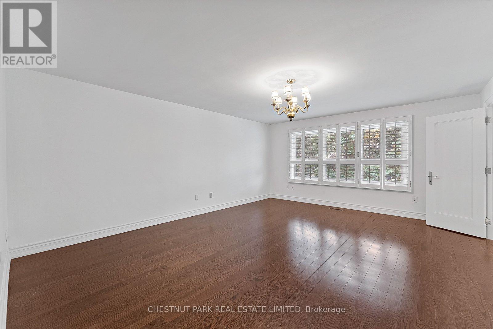 16 Sagewood Drive, Toronto, Ontario  M3B 3G5 - Photo 27 - C12985804