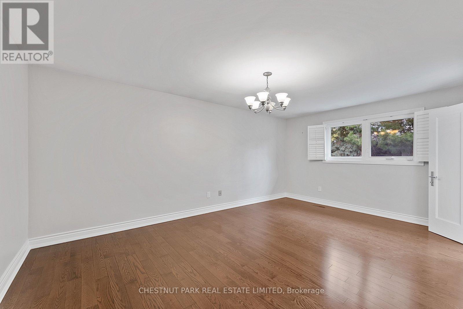 16 Sagewood Drive, Toronto, Ontario  M3B 3G5 - Photo 31 - C12985804