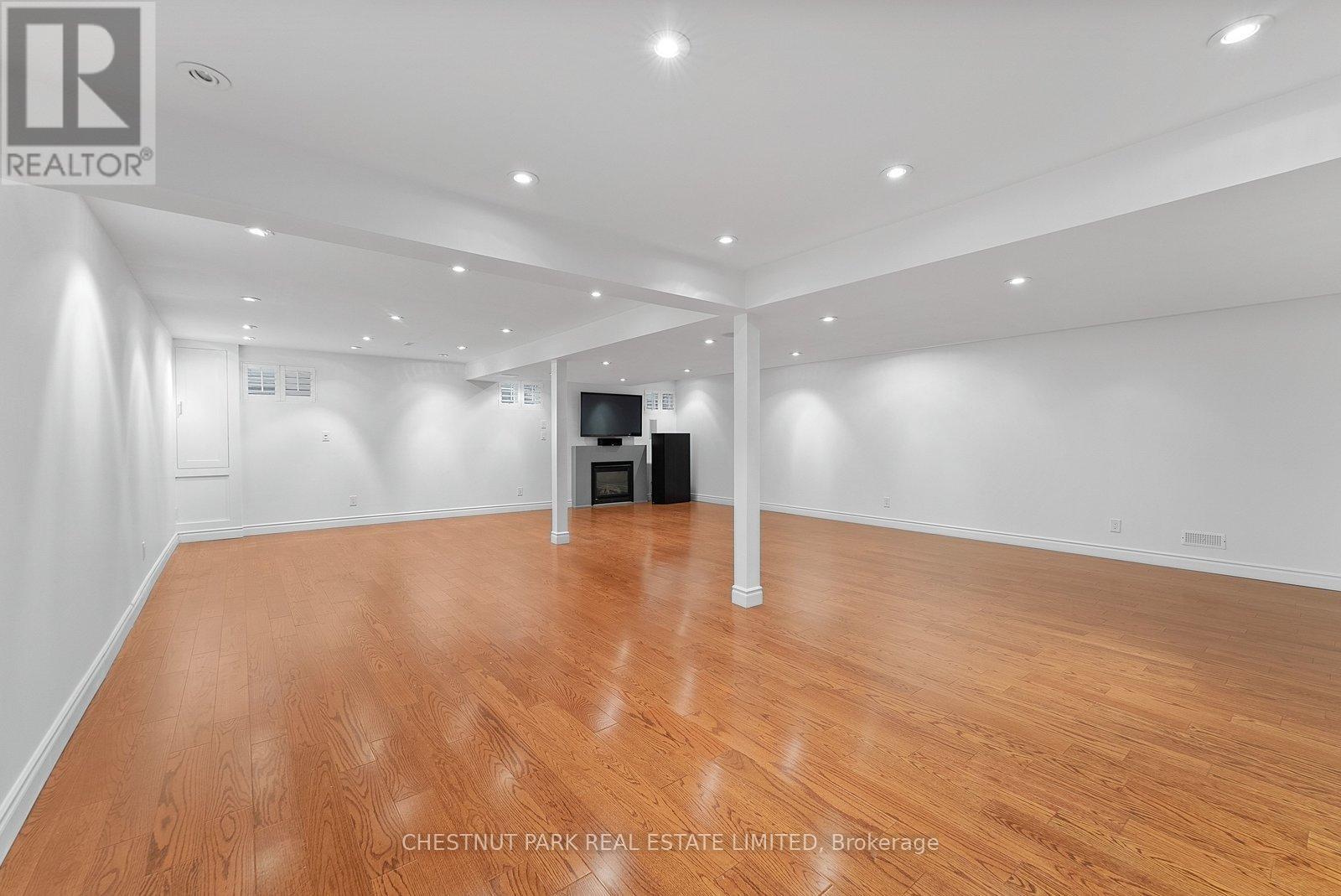 16 Sagewood Drive, Toronto, Ontario  M3B 3G5 - Photo 39 - C12985804