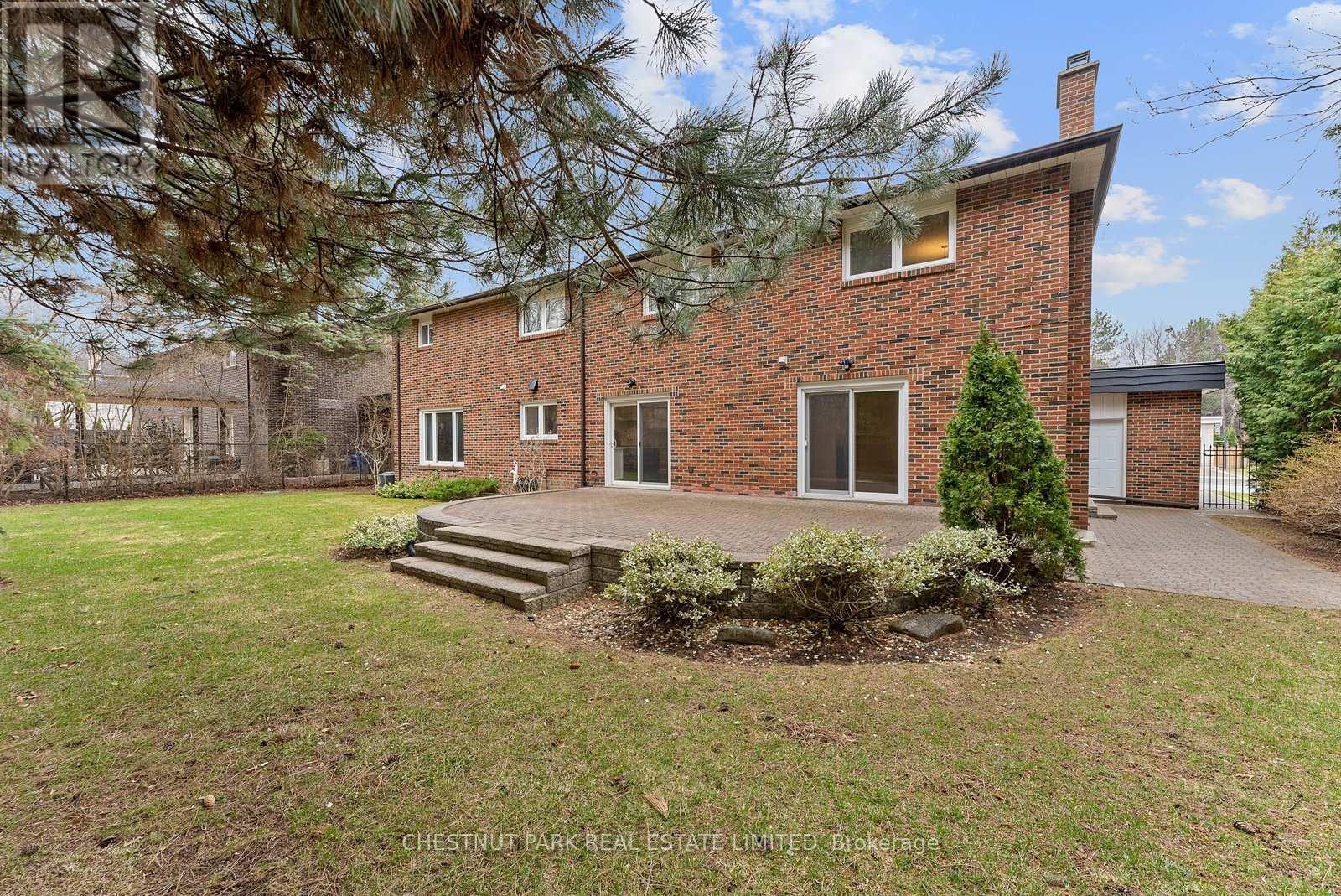 16 Sagewood Drive, Toronto, Ontario  M3B 3G5 - Photo 44 - C12985804