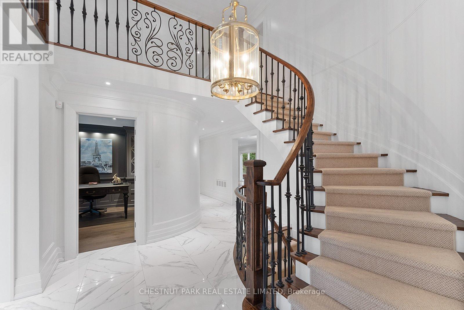 16 Sagewood Drive, Toronto, Ontario  M3B 3G5 - Photo 6 - C12985804