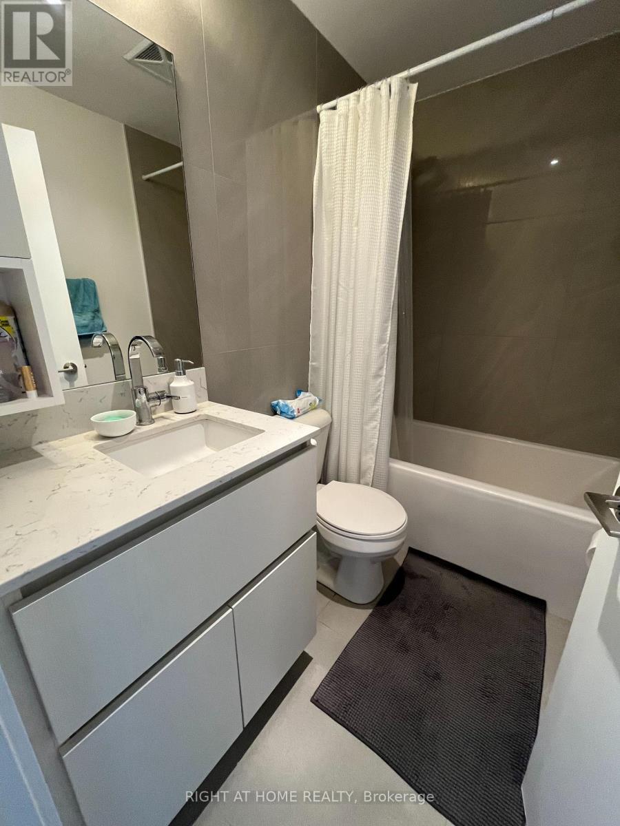 1210 - 25 Baseball Place, Toronto, Ontario  M4M 0E7 - Photo 10 - E12985774