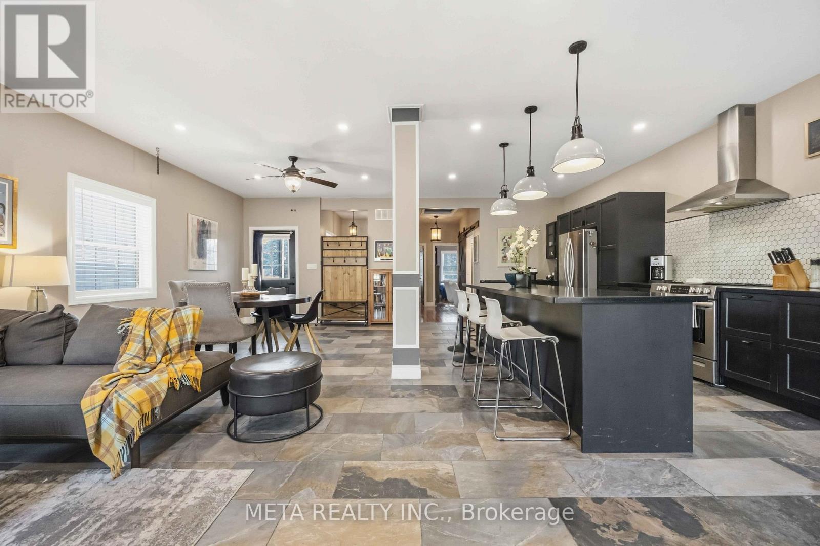 391 Verdun Road, Oshawa, Ontario  L1H 5T7 - Photo 8 - E12983368