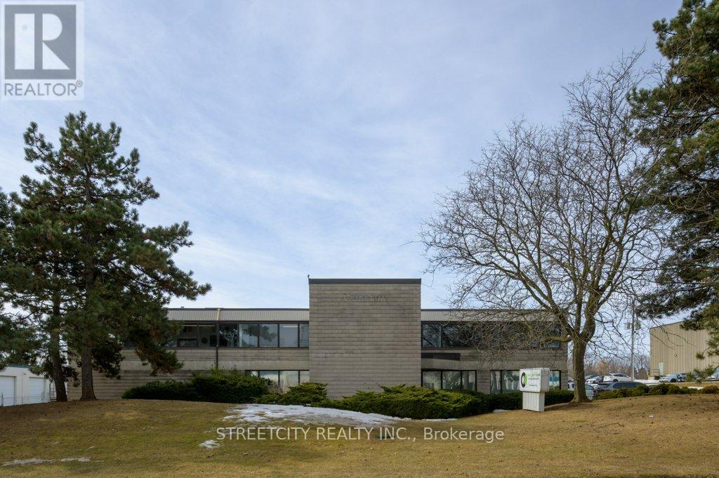 Ground Floor - 916 Gateway Drive, Burlington, Ontario  L7L 5K7 - Photo 4 - W12968538