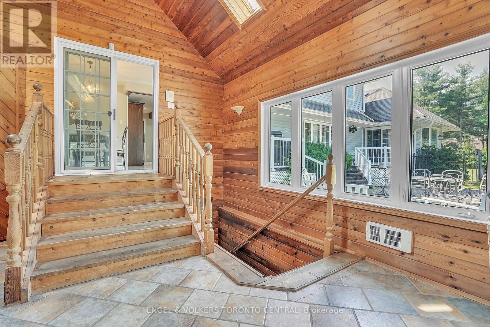 1946 Wilkinson Street, Innisfil, Ontario  L9S 1X3 - Photo 23 - N12985802