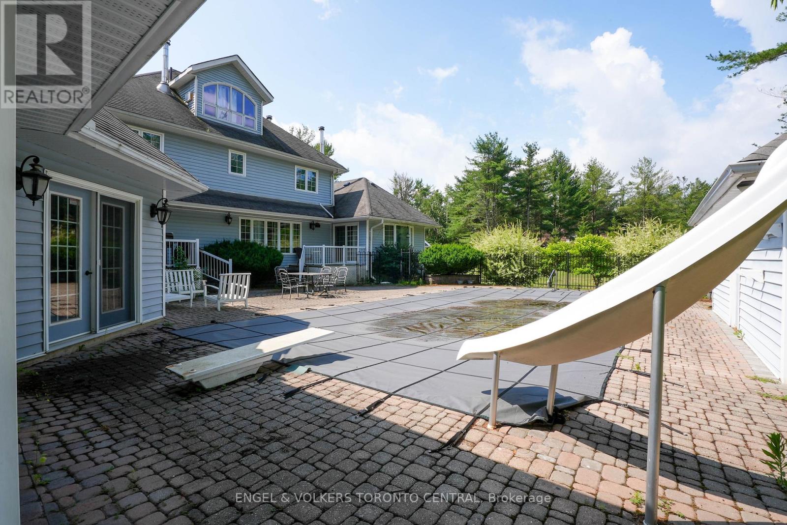 1946 Wilkinson Street, Innisfil, Ontario  L9S 1X3 - Photo 45 - N12985802