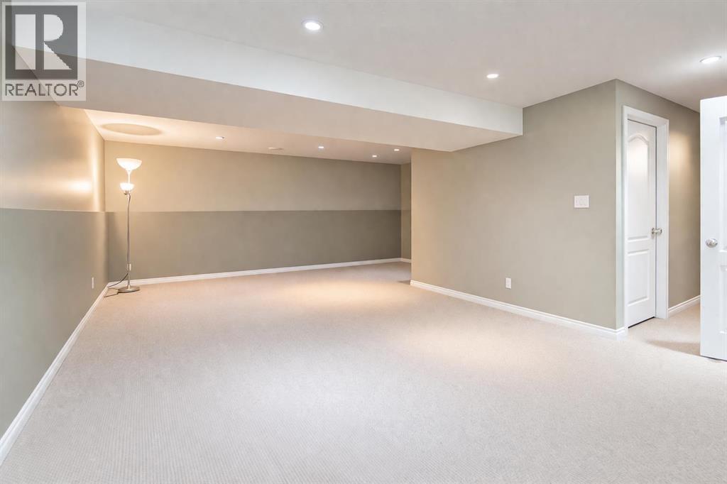 81 Inglewood Drive, Red Deer, Alberta  T4R 0B2 - Photo 32 - A2300784