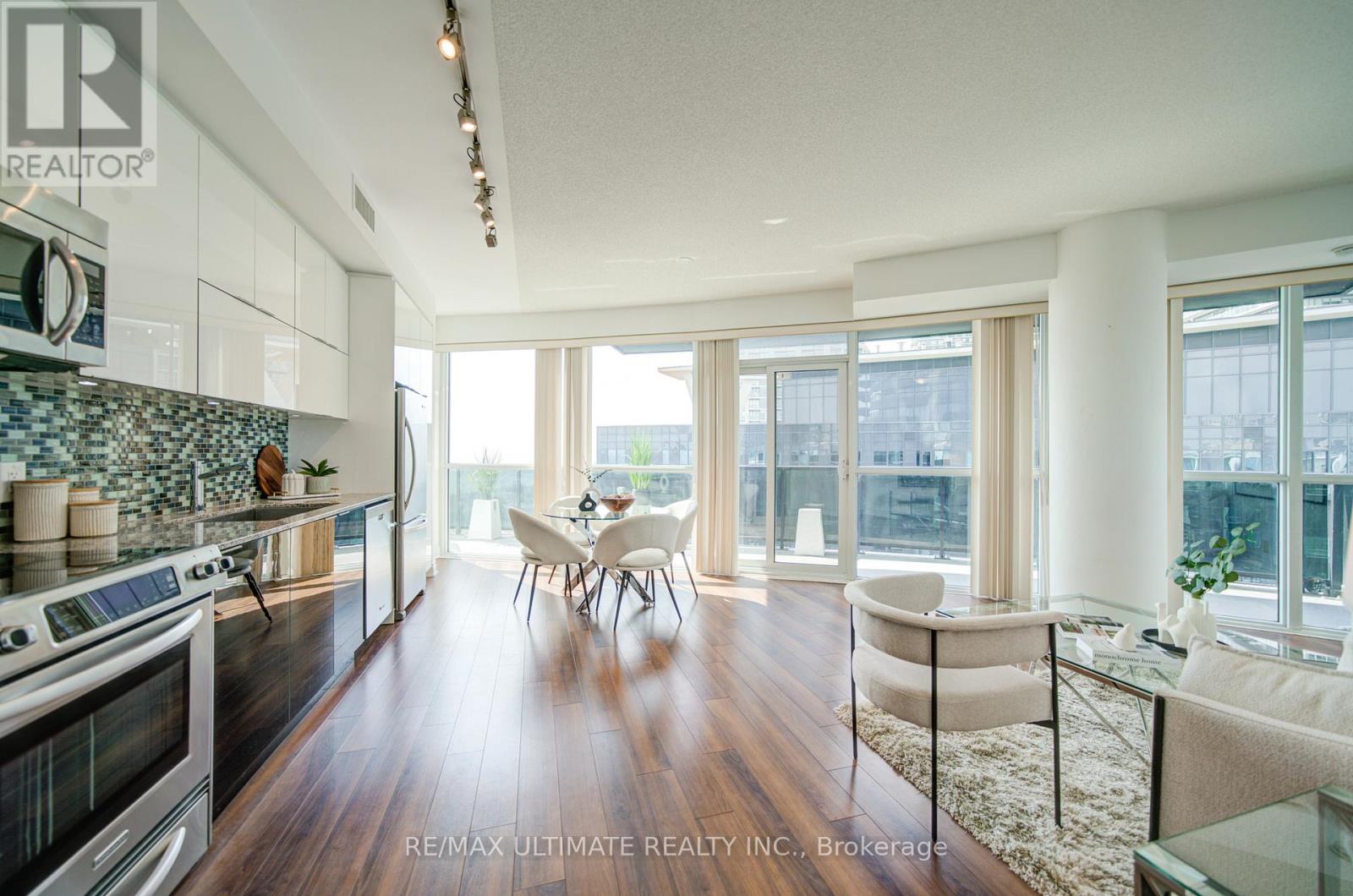 1706 - 80 Marine Parade Drive N, Toronto, Ontario  M8V 0A3 - Photo 8 - W12985812