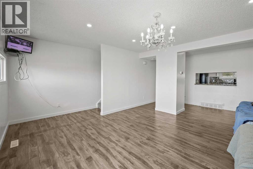 16, 131 Templehill Drive Ne, Calgary, Alberta T1Y 4T1 - Photo 22 - A2288851