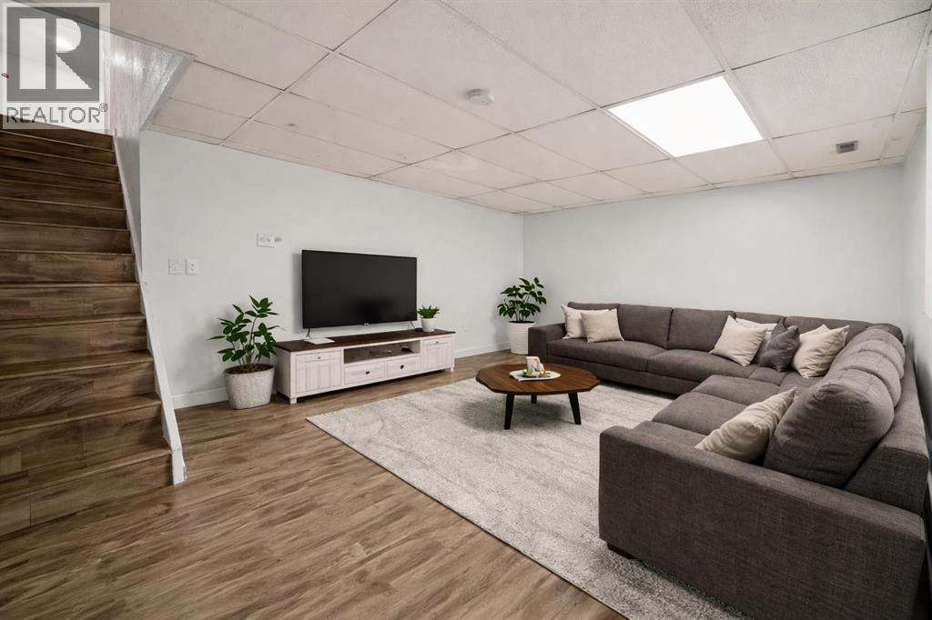 16, 131 Templehill Drive Ne, Calgary, Alberta T1Y 4T1 - Photo 7 - A2288851