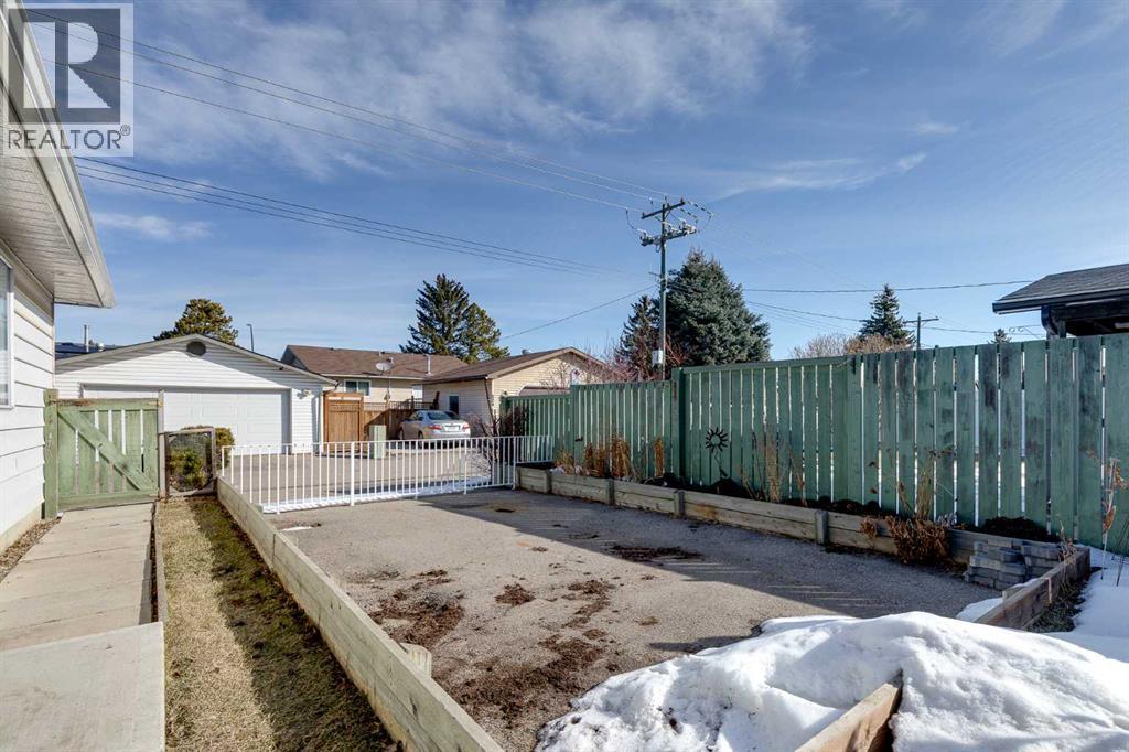 5320 Maidstone Road NE, Calgary, Alberta  T2A 4C2 - Photo 33 - A2300192