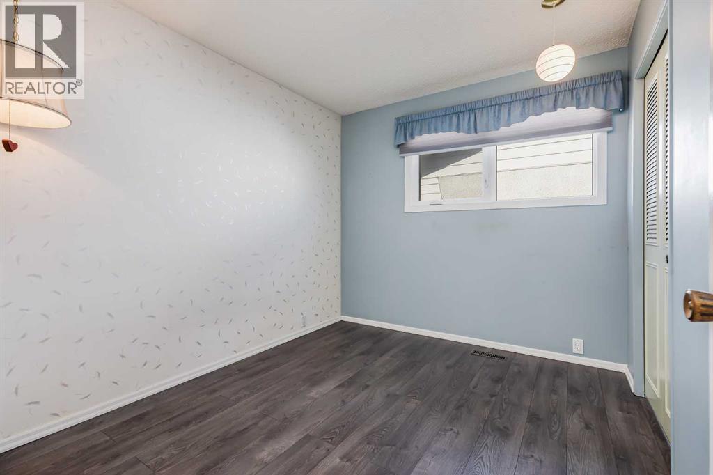 5320 Maidstone Road NE, Calgary, Alberta  T2A 4C2 - Photo 17 - A2300192