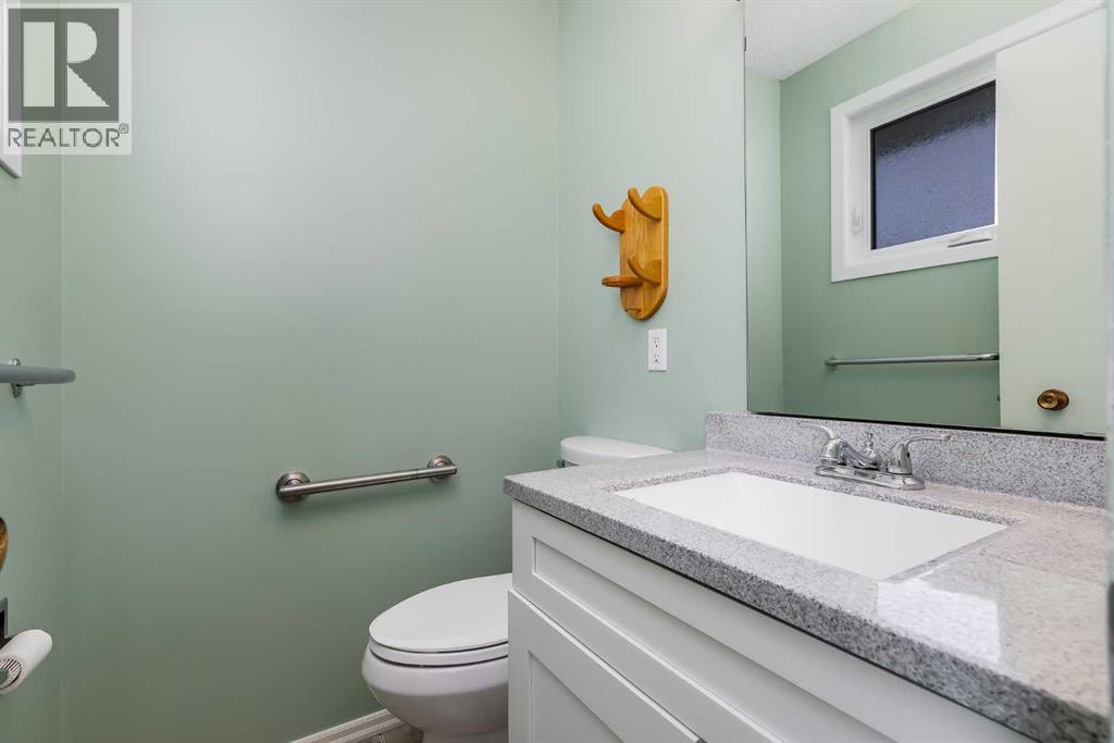 5320 Maidstone Road NE, Calgary, Alberta  T2A 4C2 - Photo 16 - A2300192