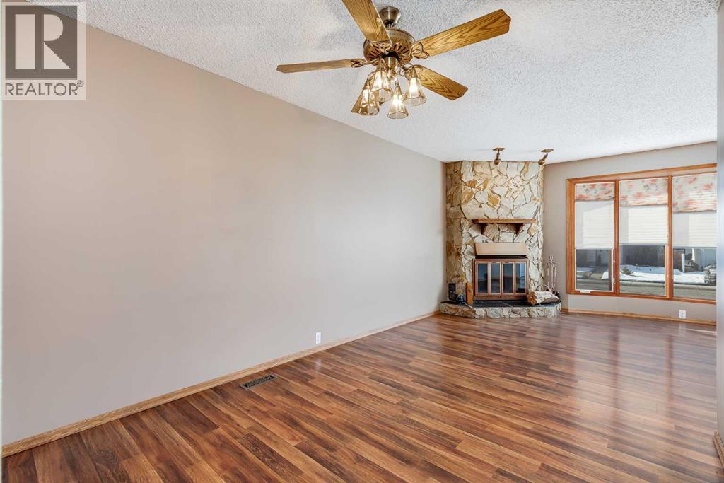 5320 Maidstone Road NE, Calgary, Alberta  T2A 4C2 - Photo 7 - A2300192