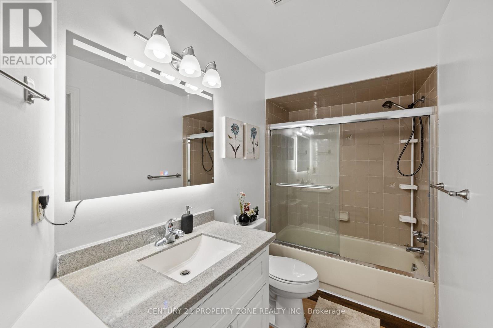 2 - 280 Limeridge Road E, Hamilton, Ontario  L9A 2S7 - Photo 16 - X12985772