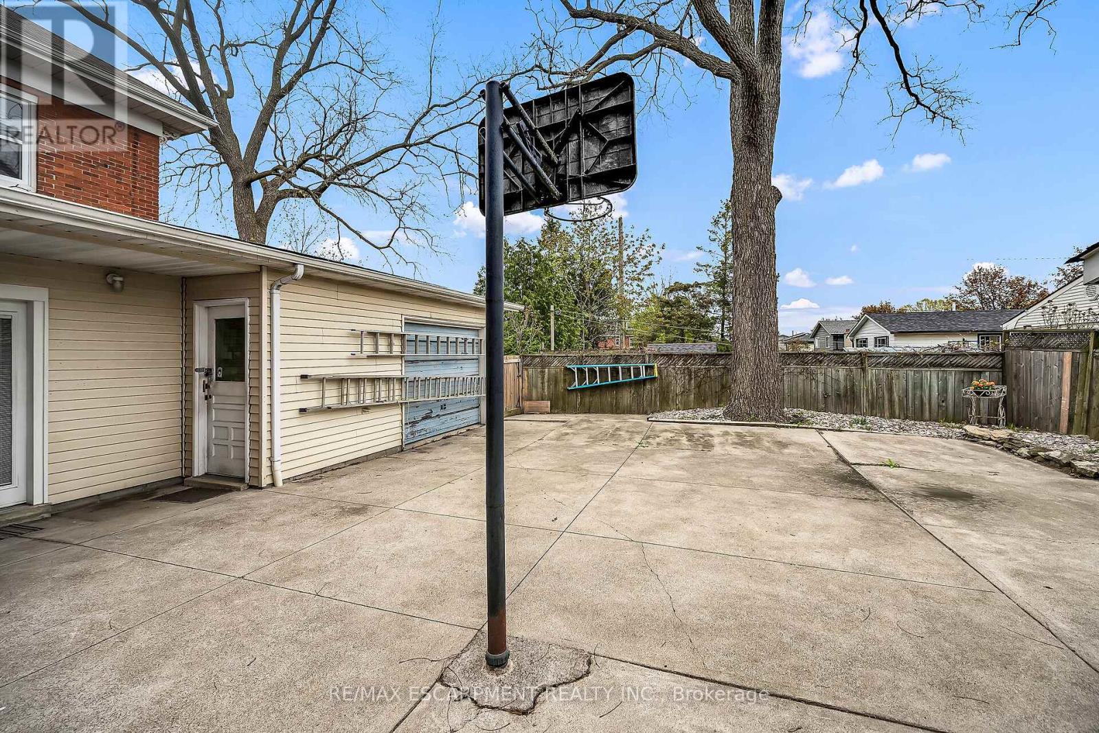 141 Mount Albion Road, Hamilton, Ontario  L8K 5S7 - Photo 46 - X12985790