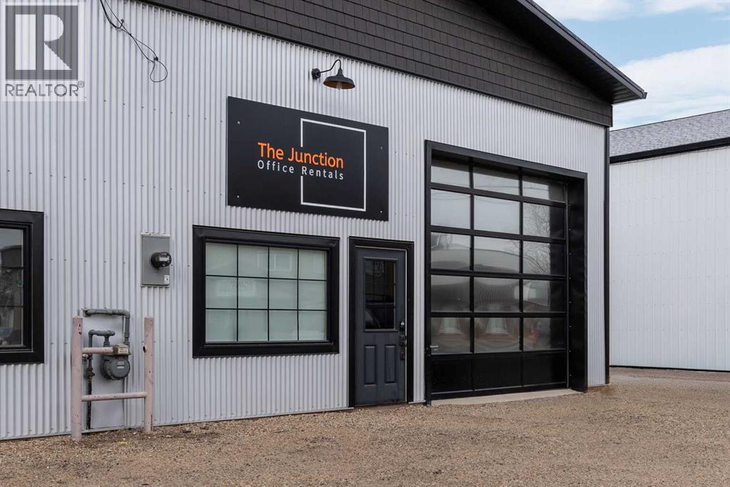 102, 4912 46 Street, Camrose, Alberta