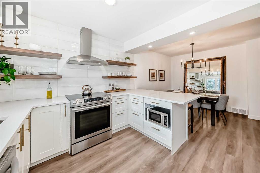 60 Point Drive NW, Calgary, Alberta  T3B 5B3 - Photo 17 - A2300197